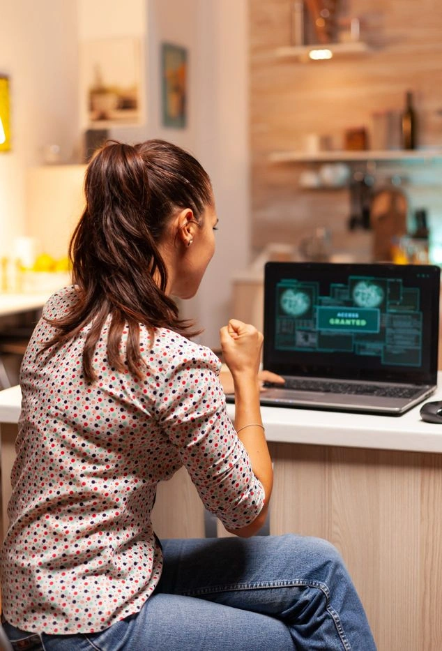 Создание, изменение, блокировка и удаление учетных записей пользователей для доступа к локальным ресурсам и сети Интернет